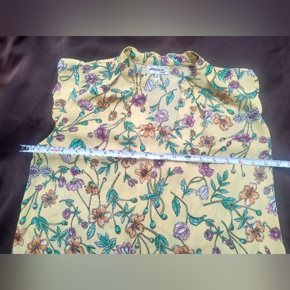 Monteau Feminine Yellow Floral Short Sleeve Blouse Top Size Small - Picture 6 of 8